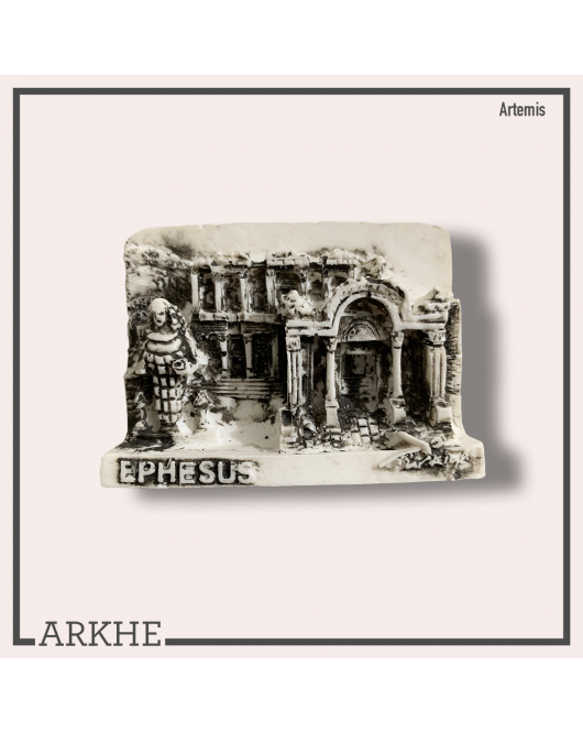 Güzel Artemis Magnet