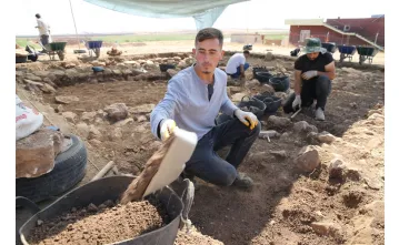Sefertepe'de Neolitik Dönem’e Ait Yeni Gömü Gelenekleri Ortaya Çıkarıldı Sefertepe'de Neolitik Dönem’e Ait Yeni Gömü Gelenekleri Ortaya Çıkarıldı