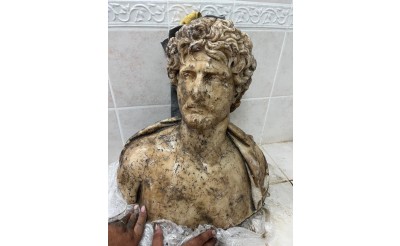 Düzce'de antik kentte 1800 yıllık büst bulundu