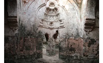 Edirne'de restorasyonu süren Gazi Mihal Hamamı müze olacak Edirne'de restorasyonu süren Gazi Mihal Hamamı müze olacak