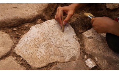 Karahantepe'de bulunan koşan yaban eşeği figürü neolitik döneme ışık tutacak