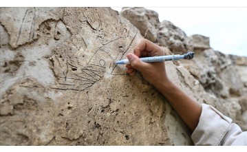 Sillyon Antik Kenti'nde Roma ve Beylikler Dönemine Ait Hamam Bulundu