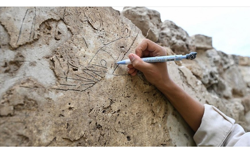 Sillyon Antik Kenti'nde Roma ve Beylikler Dönemine Ait Hamam Bulundu