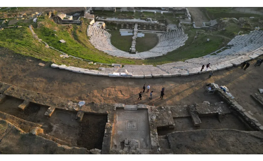 Prusias ad Hypium Antik Kenti'nde "aslanlı mozaik" bulundu