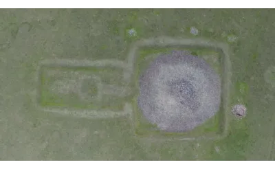 Türk tarihinde ilk kez bir Göktürk kağanının yüzünün olduğu bir toka bulundu