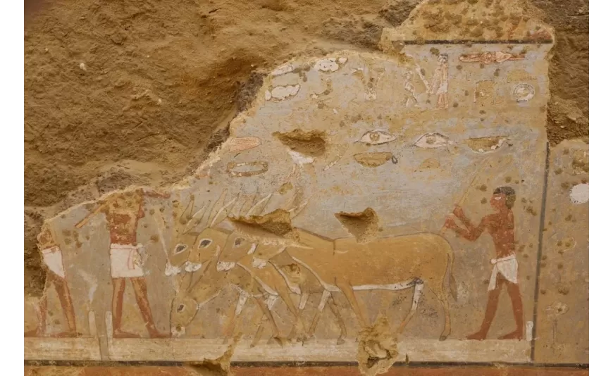 Mısır Dahshur'da Eski Krallık Mastabası Keşfedildi