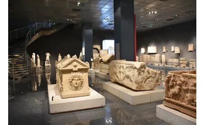 Antalya'da geçen yıl envanterlik 1138 tarihi eser gün yüzüne çıkarıldı Antalya'da geçen yıl envanterlik 1138 tarihi eser gün yüzüne çıkarıldı