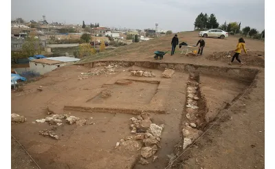 Mardin'de Büyükboğaziye Höyüğü'nde Mitanni, Hurri ve Asur döneminin izi araştırılıyor Mardin'de Büyükboğaziye Höyüğü'nde Mitanni, Hurri ve Asur döneminin izi araştırılıyor