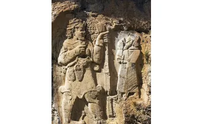 İvriz Kaya Anıtı İvriz Kaya Anıtı