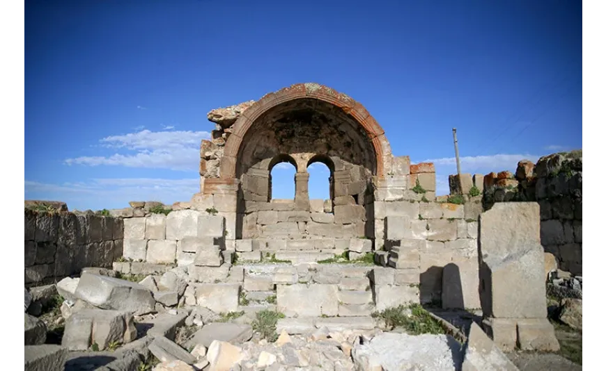 Karaman'da "Binbir Kilise" olarak bilinen alanda dini yapılar keşfedildi