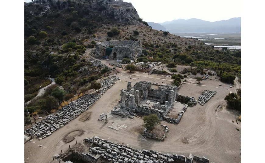 Kaunos Antik Kenti'nde Osmanlı dönemi türbe kalıntıları bulundu