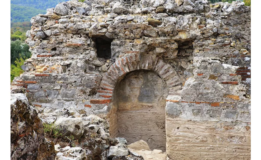 Kaunos Antik Kenti'nde Osmanlı dönemi türbe kalıntıları bulundu