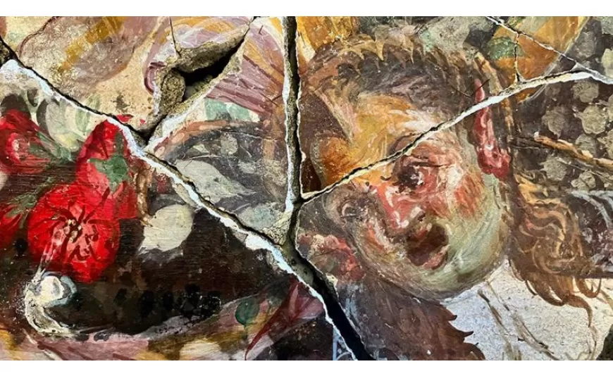 Pompeii'deki kazıda yeni duvar resimleri keşfedildi