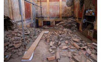 Pompeii'deki kazıda yeni duvar resimleri keşfedildi