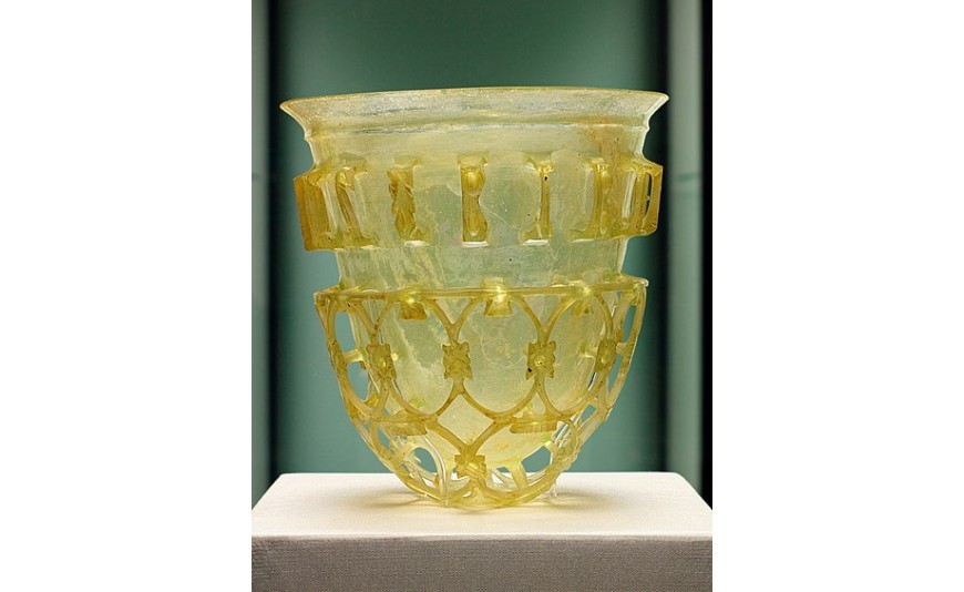 Cam Üretimi ve Ticaretinin Tarihçesi: Orta Çağ’dan 20. Yüzyıla