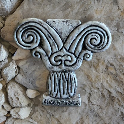 Aiol Sütun Başlığı Magnet