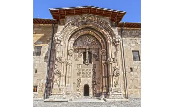Divriği Ulu Camii ve Darüşşifası Divriği Ulu Camii ve Darüşşifası