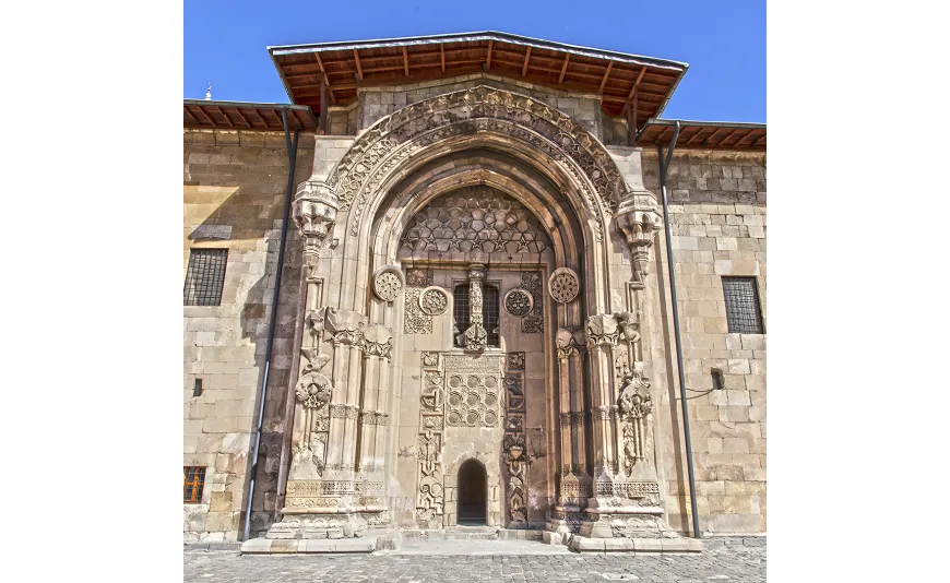 Divriği Ulu Camii ve Darüşşifası