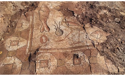 Kurtarma kazısında mozaikler bulundu